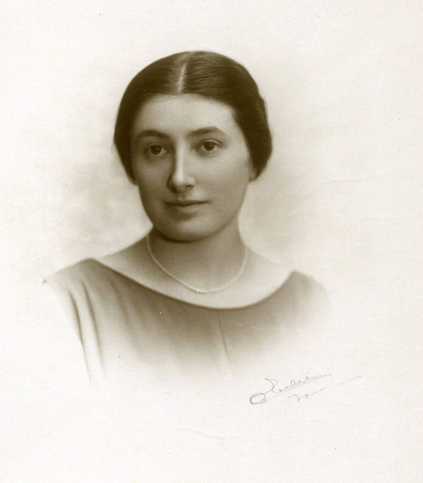 Immagine di copertina - De Benedetti, Jolanda