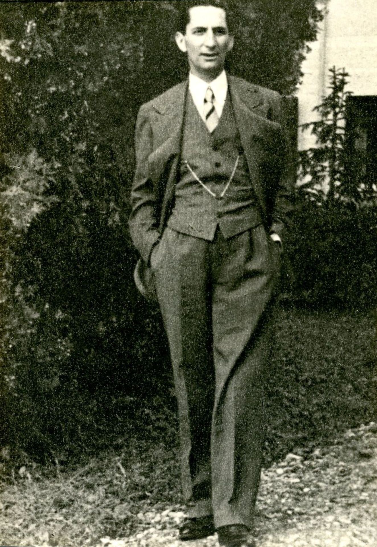 Immagine di copertina - Sacerdoti, Lorenzo